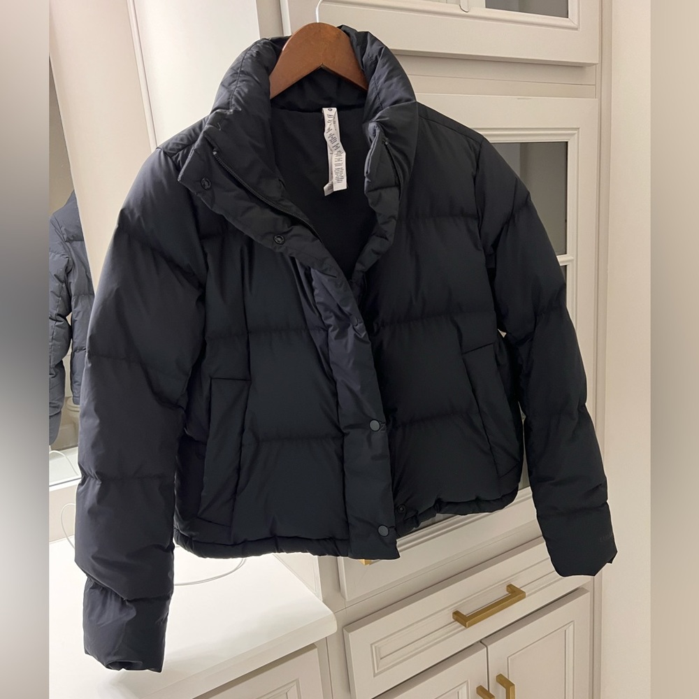 Lululemon Wunder Puff Cropped Jacket